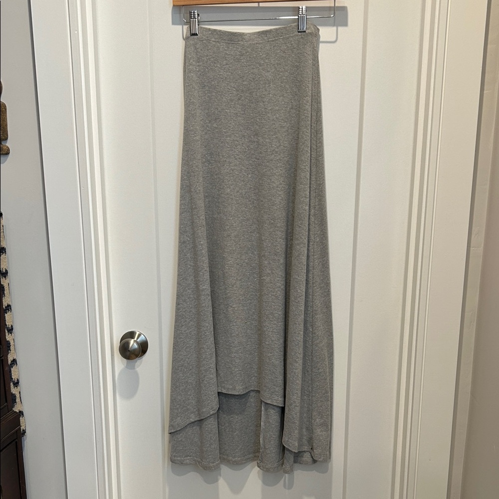 Long, casual knit skirt.